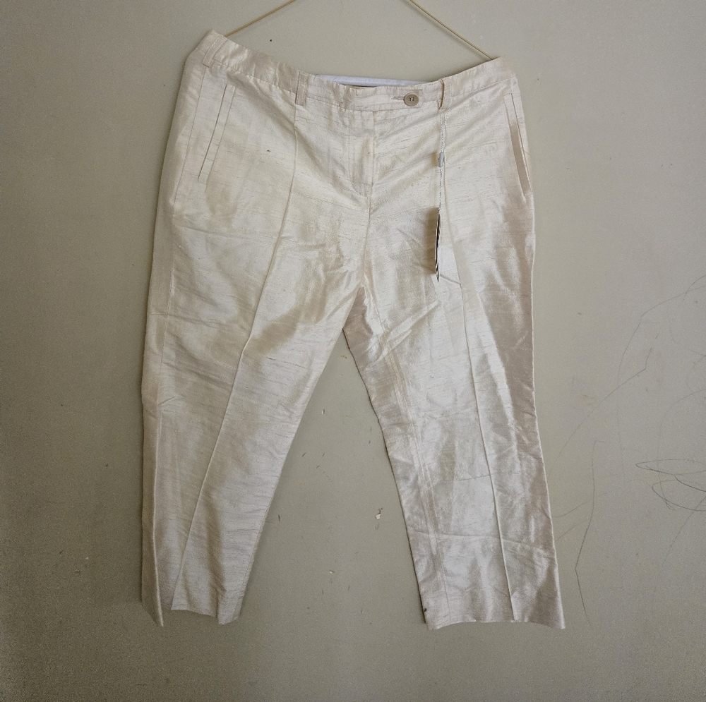 Armani Collezioni Cream Cropped Pants Lightweight